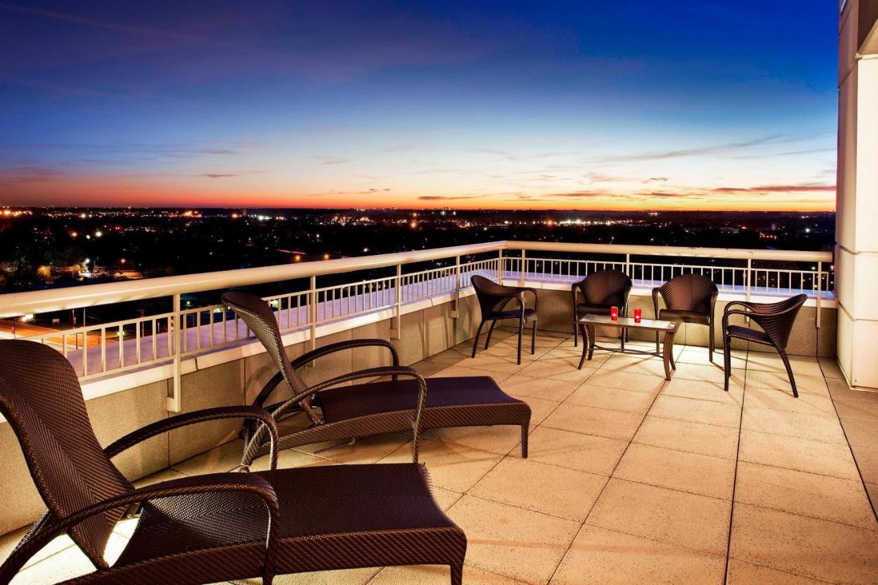 The Westin Chicago North Shore Wheeling Екстериор снимка