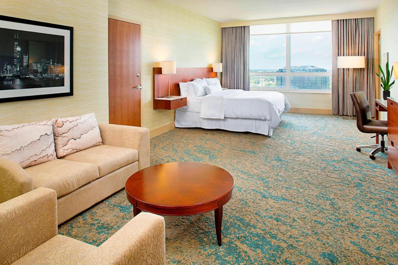 The Westin Chicago North Shore Wheeling Екстериор снимка