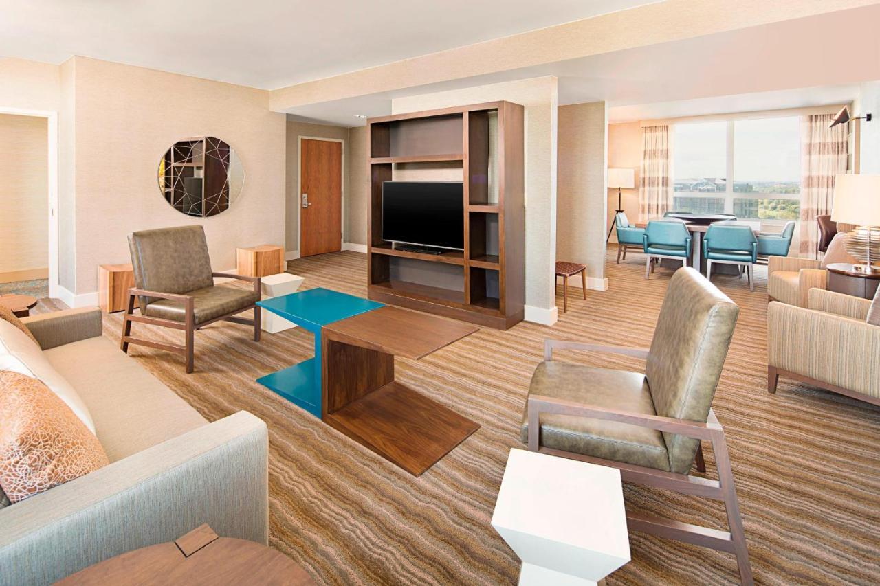 The Westin Chicago North Shore Wheeling Екстериор снимка