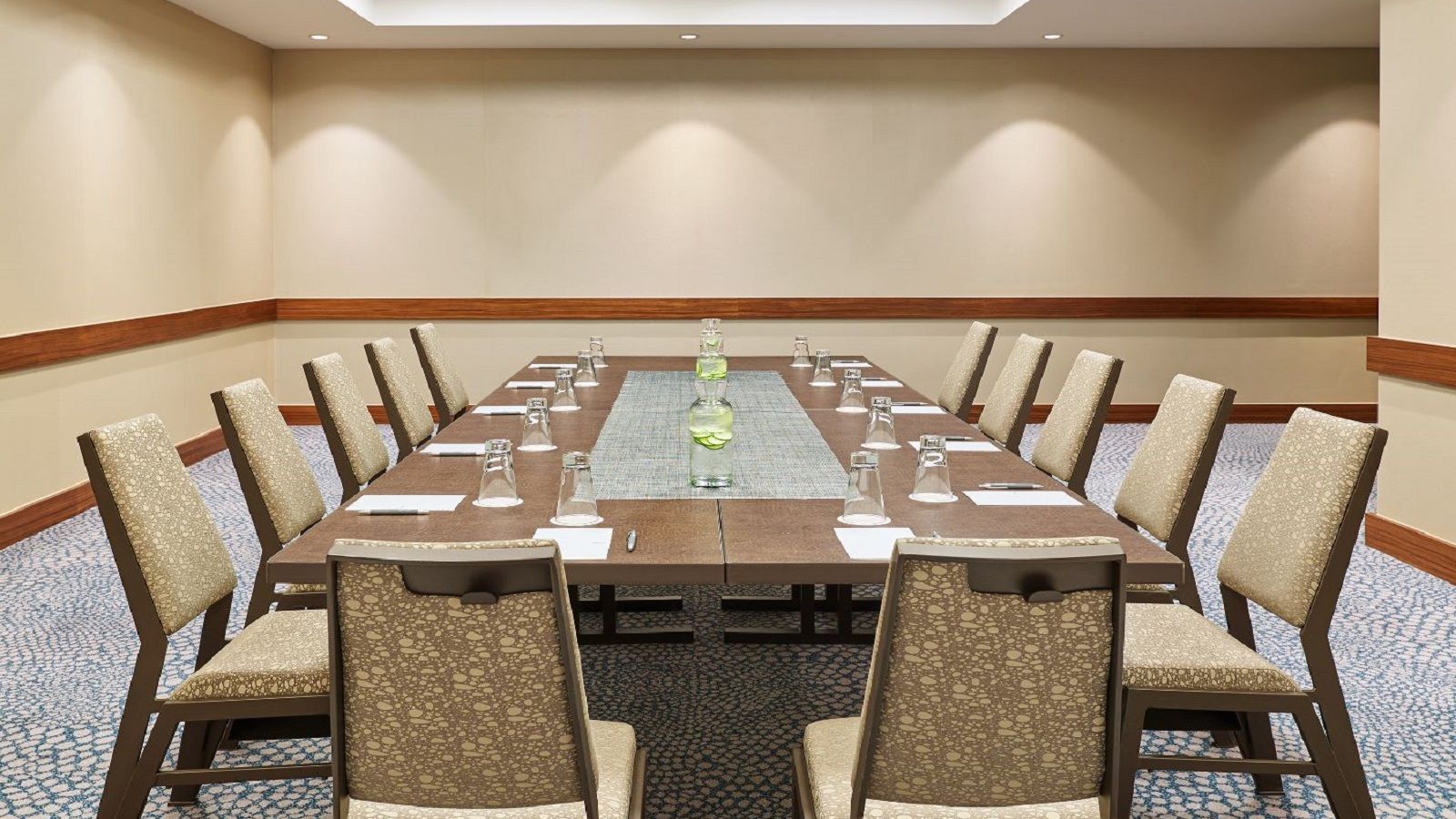 The Westin Chicago North Shore Wheeling Бизнес снимка