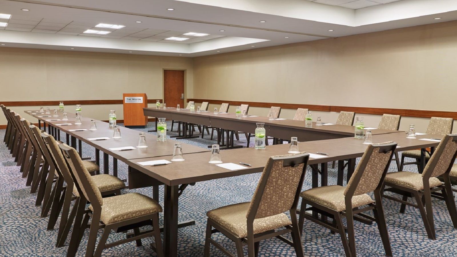 The Westin Chicago North Shore Wheeling Бизнес снимка