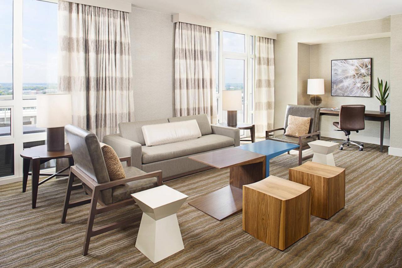 The Westin Chicago North Shore Wheeling Екстериор снимка
